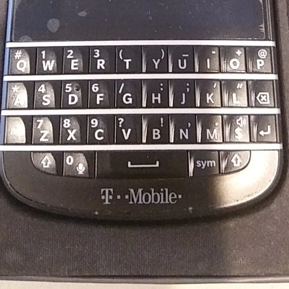 Blackberry Q10 T-Mobile Smartphone. Selling for parts-No Battery.